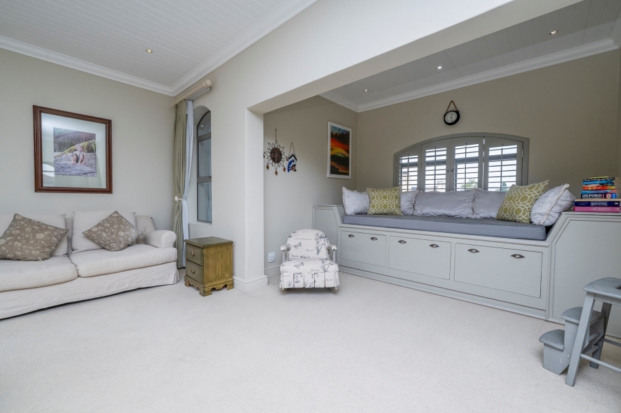 4 Bedroom Property for Sale in Welgevonden Estate Western Cape